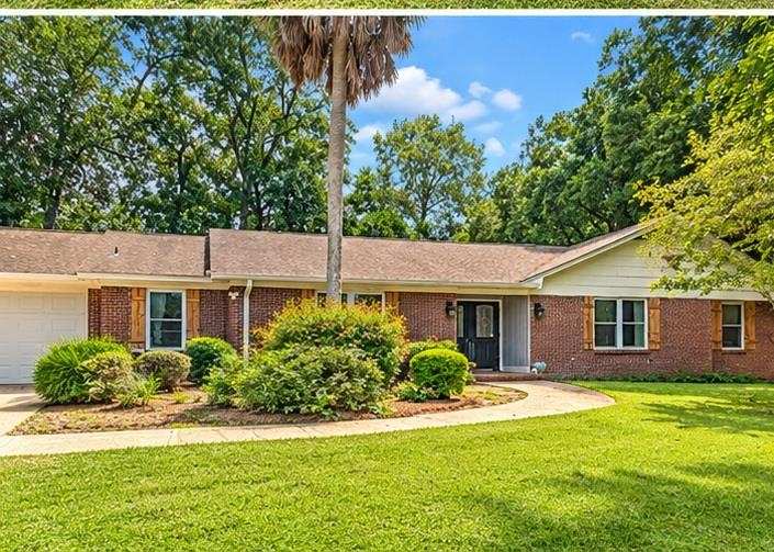 4 bedroom Detached at 1207 Kenilworth Road, Waverly Hills Unit No 4, Tallahassee — photo 1