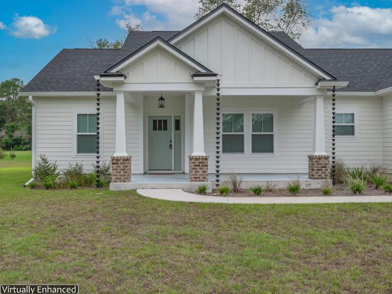 4 bedroom Detached at 136 Country Club Drive, Wildwood Country Club, Crawfordville — photo 2