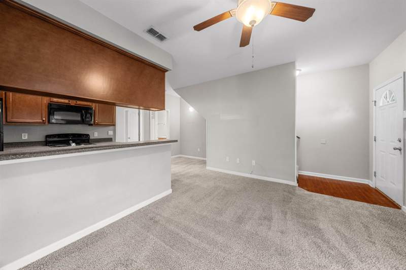 3 bedroom Condominium at 1963 Bloomington Avenue, University Green Condominiums, Tallahassee — photo 4