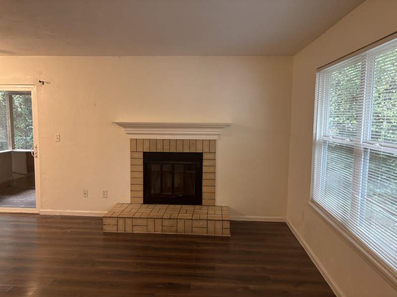 2 bedroom Townhouse at 617 Plymouth Court, The Village, Tallahassee — photo 5