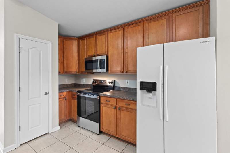 4 bedroom Detached at 4101 Miraflores Lane, Plantation Woods, Tallahassee — photo 3
