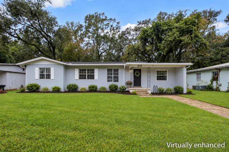4 bedroom Detached at 212 Edwards Street, Lambert Heights, Tallahassee — photo 1