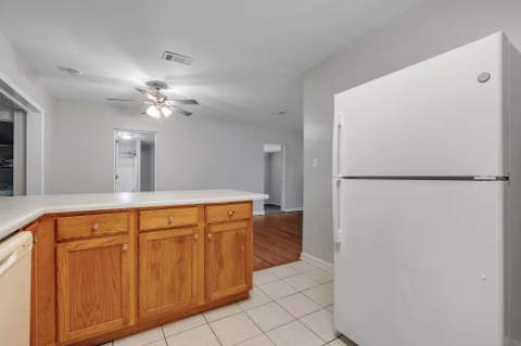212 Edwards Street, Tallahassee FL - photo 10 of 35
