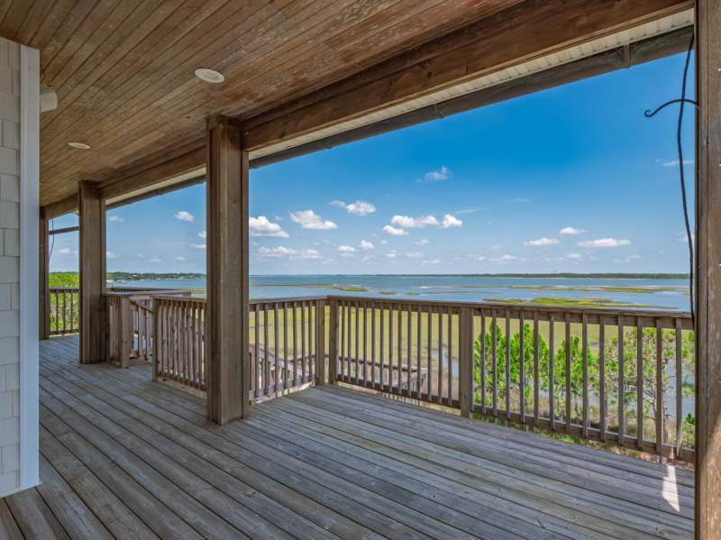 4 bedroom Detached at 23 George Vause Road, Alligator Harbor, Alligator Point — photo 3