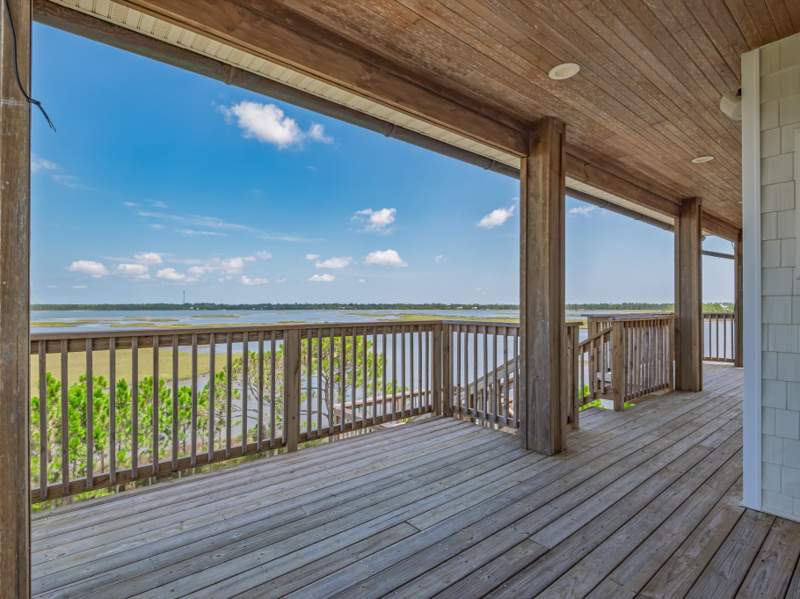 4 bedroom Detached at 23 George Vause Road, Alligator Harbor, Alligator Point — photo 4