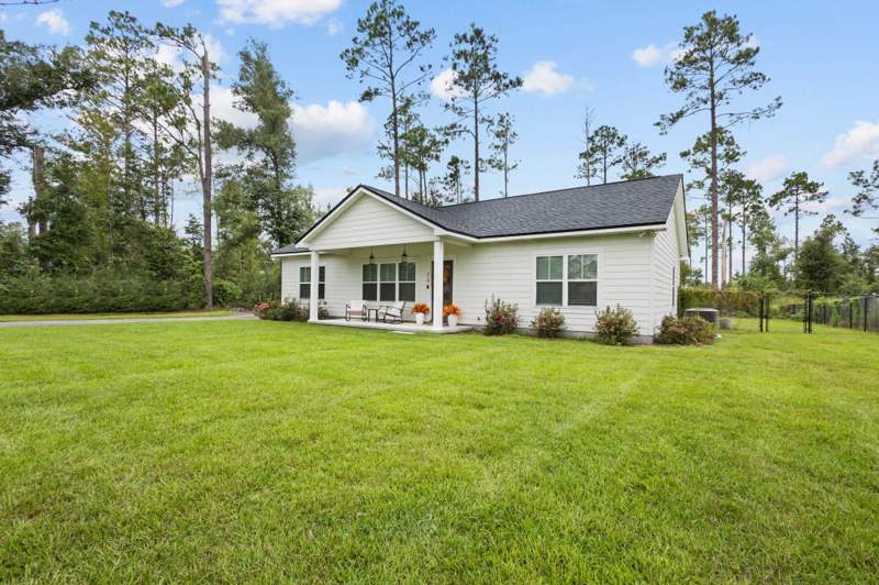 3 bedroom Detached at 310 Judson Drive, Quail Pointe, Perry — photo 2