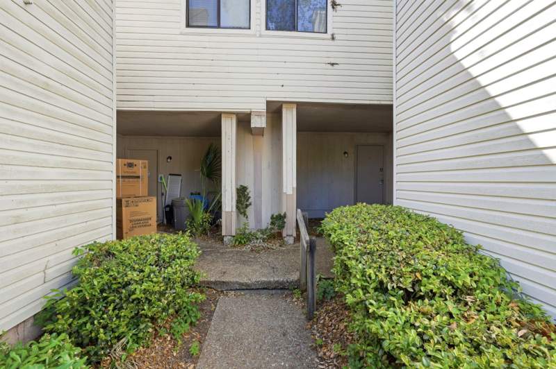 bedroom MultiFamily at 1844 Larette Drive, Live Oak Hill, Tallahassee — photo 4