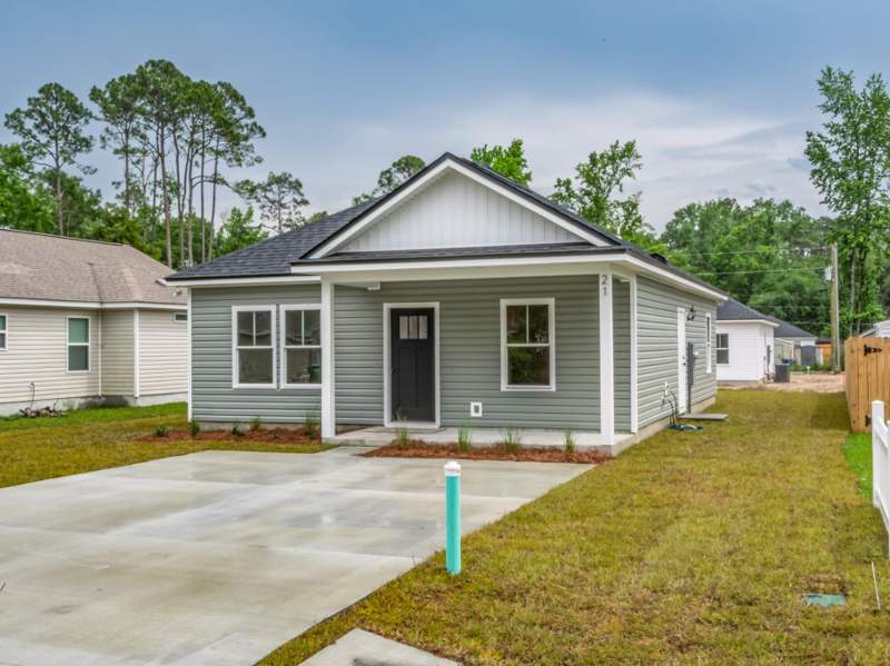 3 bedroom Detached at 77 Cayuse Drive, Wakulla Gardens, Crawfordville — photo 2
