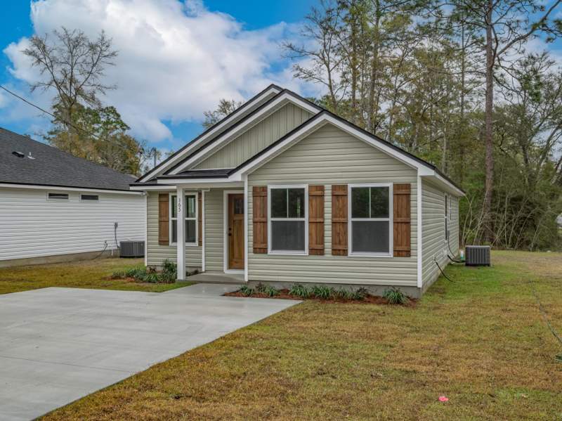 3 bedroom Detached at 111 Summer Brooke Lane, Wakulla Gardens, Crawfordville — photo 5