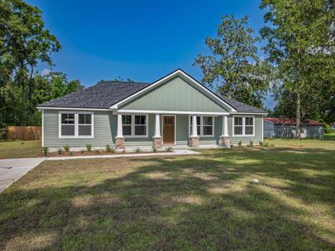 8 Crestwood Drive, Crawfordville FL - photo 9 of 39