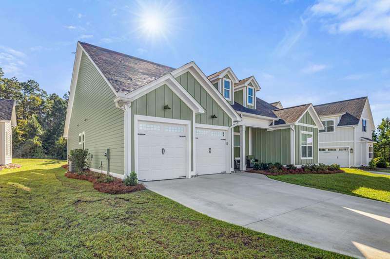 4 bedroom Detached at 8441 Hickory Branch Trail, Hammock At Oak Grove, Phase 2, Tallahassee — photo 3