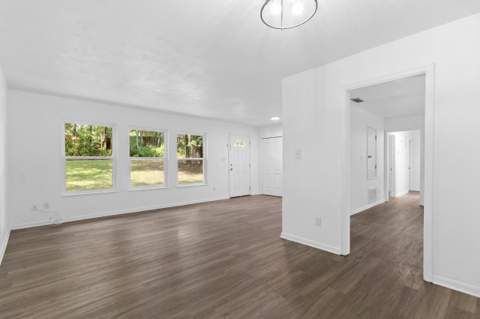 2421 Lola Drive, Tallahassee FL - photo 11 of 42