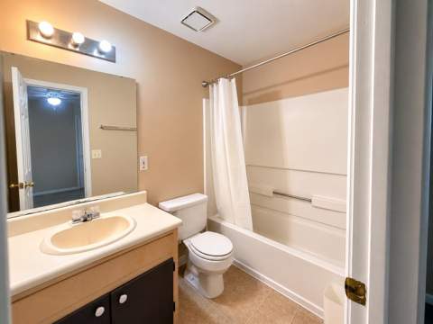 2172 S Timberwood Circle, Tallahassee FL - photo 21 of 32