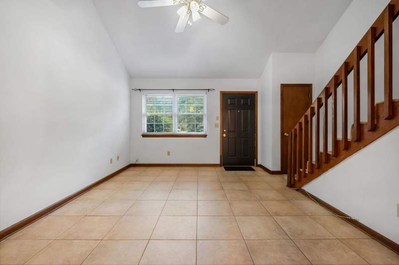 2 bedroom Townhouse at 2335 Tina Drive, Tallahassee, Tallahassee — photo 4