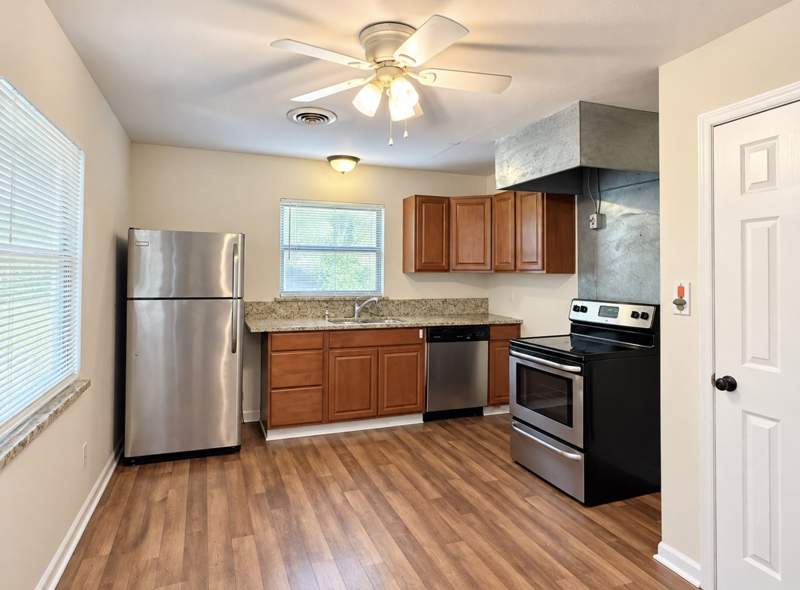 3 bedroom Detached at 314 Cardinal Court, Cardinal Court, Tallahassee — photo 3