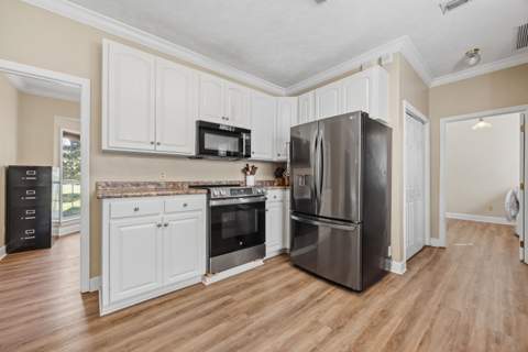 1970 Vineland Drive, Tallahassee FL - photo 16 of 42