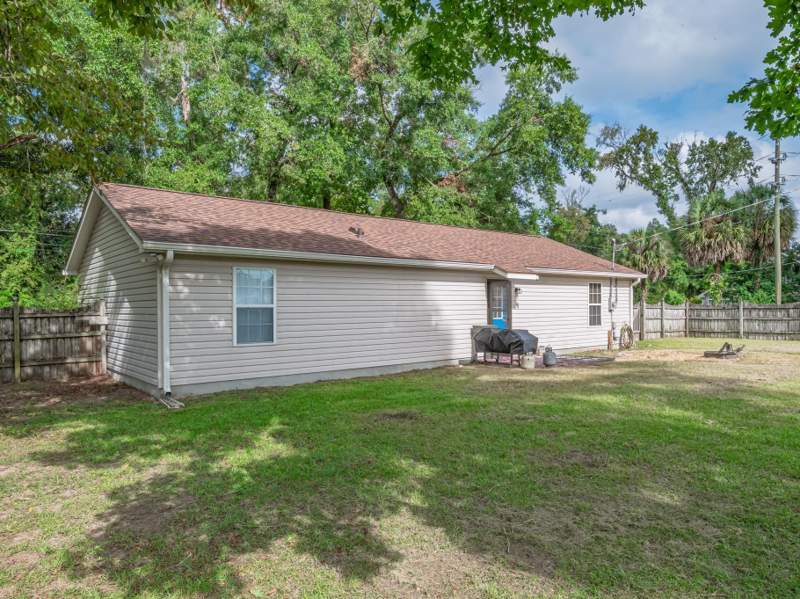 3 bedroom Detached at 7 Kiowa Trail, Wakulla Gardens, Crawfordville — photo 4