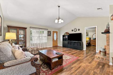 5025 Stoneler Road, Tallahassee FL - photo 7 of 28