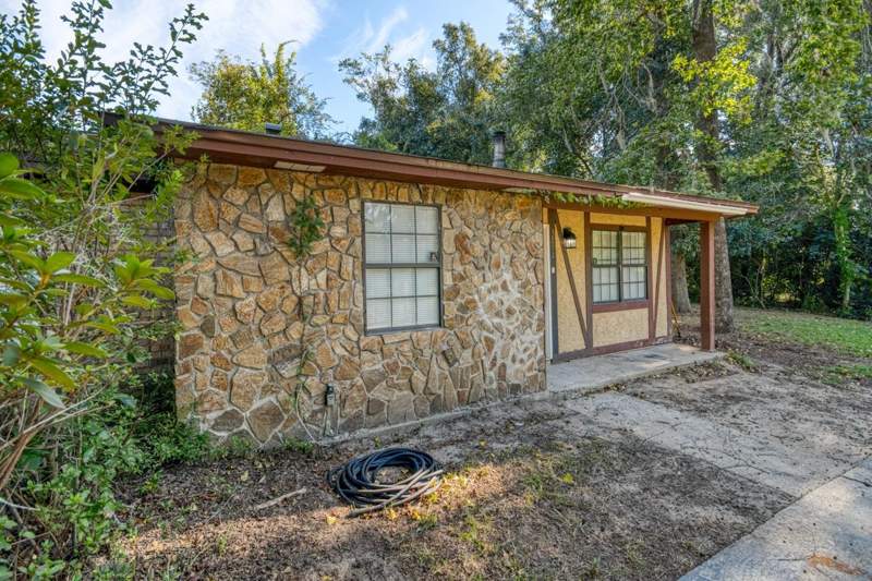 2 bedroom Townhouse at 3811 Stewart Way, Pecan Grove Estates, Tallahassee — photo 3