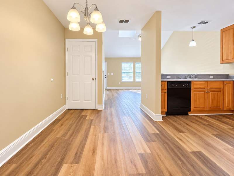 3 bedroom Townhouse at 3301 Sawtooth Drive, Woodbriar, Tallahassee — photo 5