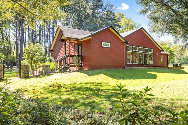 3 bedroom Detached at 154 N Main Avenue, North Florida Peacan S/D, Monticello — photo 4