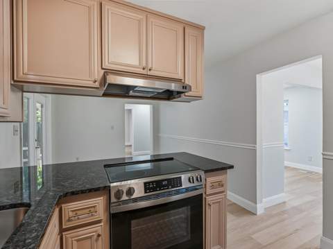 1829 Wales Drive, Tallahassee FL - photo 15 of 39