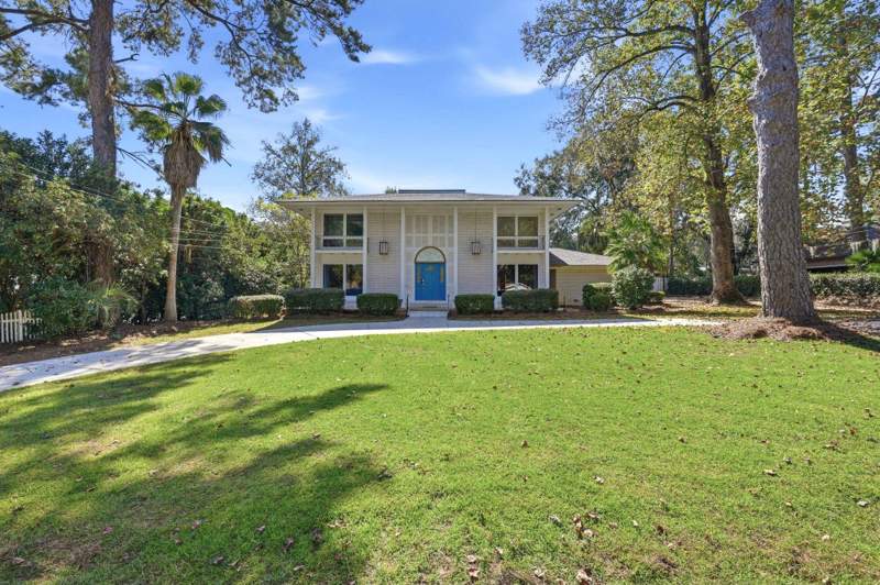 5 bedroom Detached at 2219 Demeron Road, Betton Hill, Tallahassee — photo 2