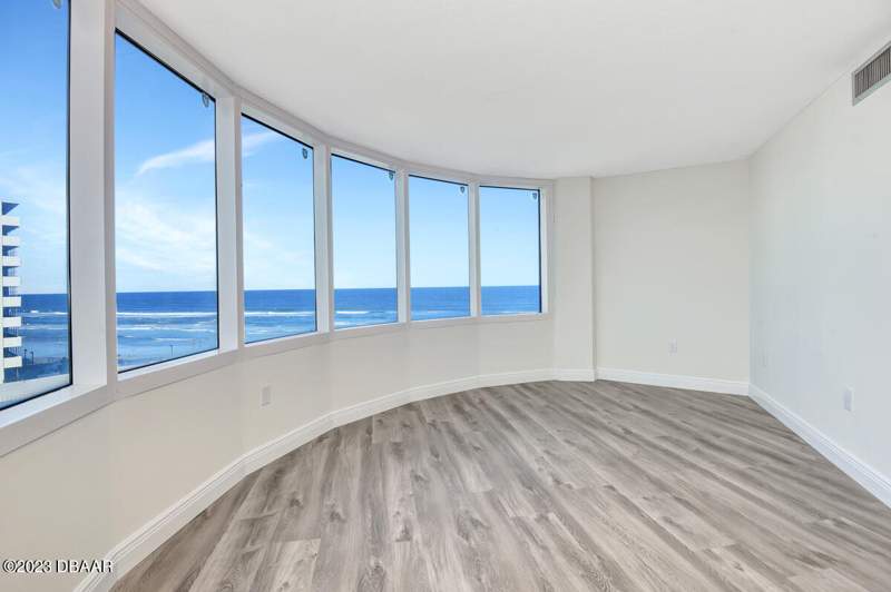 2 bedroom Condominium at 2625 S Atlantic Avenue #7NW, Peck Plaza Condo, Daytona Beach Shores — photo 4
