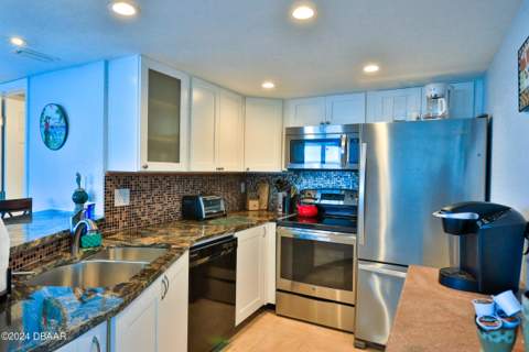 2625 S Atlantic Avenue #25NW, Daytona Beach Shores FL - photo 7 of 54