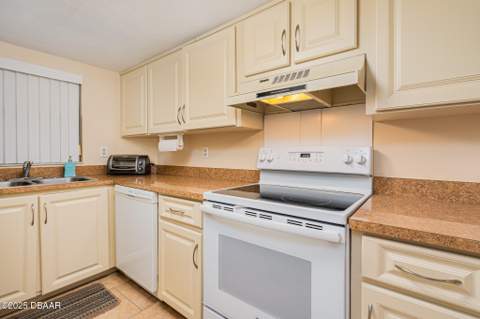 3800 S Atlantic Avenue #103, Daytona Beach FL - photo 9 of 39