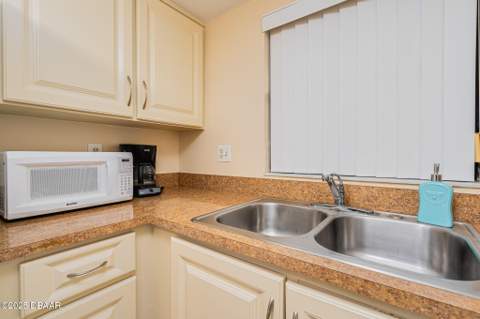 3800 S Atlantic Avenue #103, Daytona Beach FL - photo 11 of 39