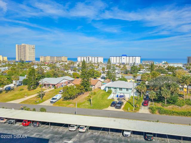 Admiralty Club Condo