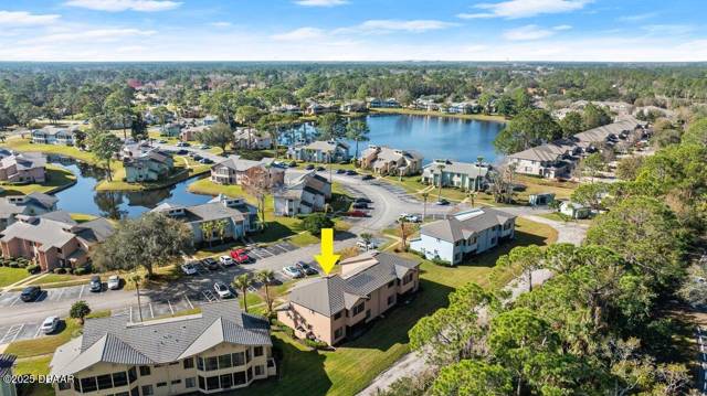 Sandpiper Lake At Pelican Bay Condo