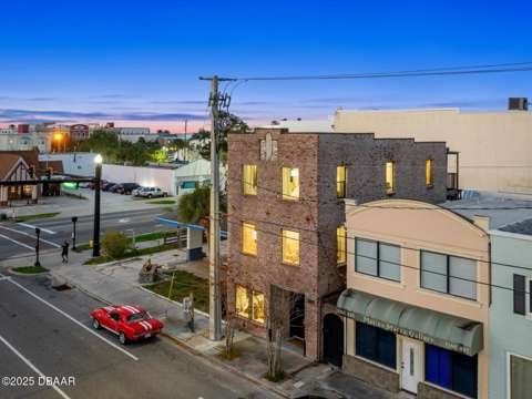 307 S Palmetto Avenue, home for sale on S Palmetto Avenue
