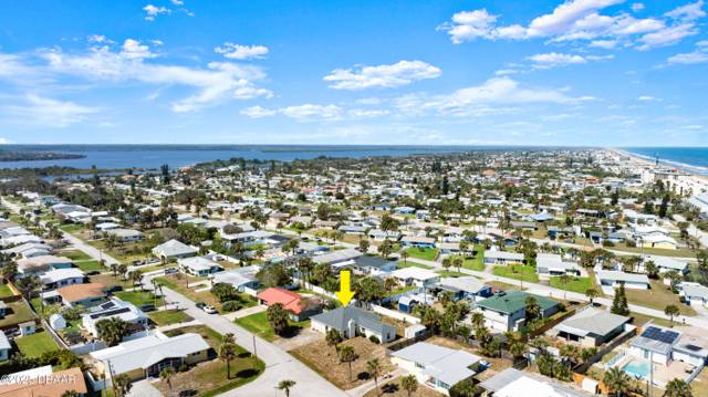 Raymonde Shores