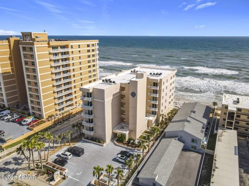 3 bedroom Condominium at 3801 S Atlantic Avenue #603, Captiva Condo, Daytona Beach Shores — photo 3