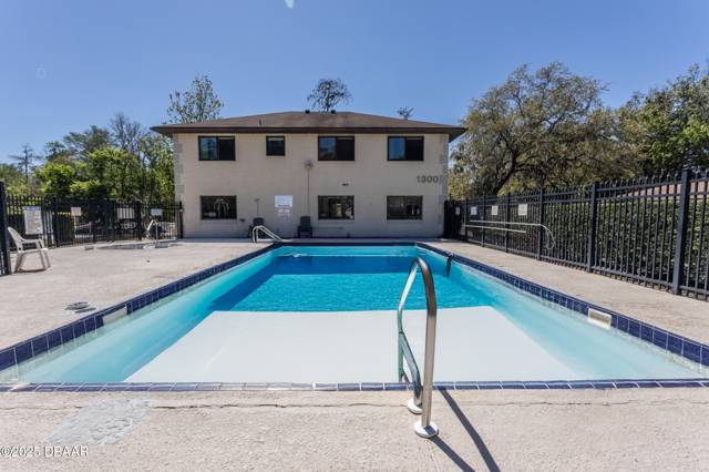Yorktowne Villas