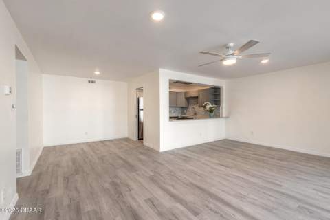 1224 S Peninsula Drive #222, Daytona Beach FL - photo 9 of 40