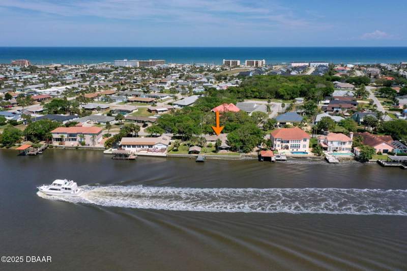 2 bedroom Single Family Residence at 2260 John Anderson Drive, John Anderson, Ormond Beach — photo 4