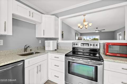 715 S Beach Street #114D, Daytona Beach FL - photo 7 of 42