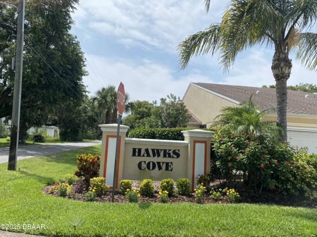 Hawks Cove