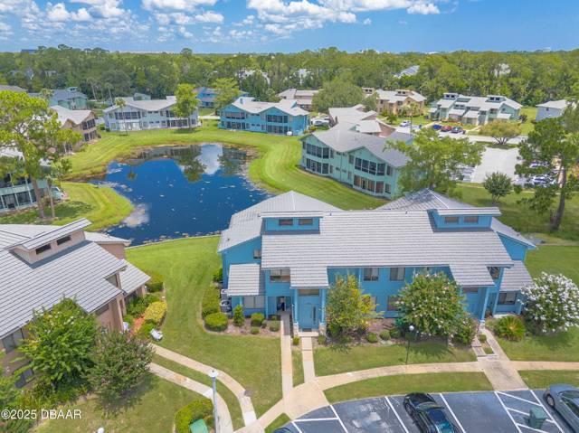 Sandpiper Lake At Pelican Bay Condo