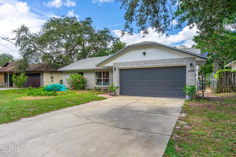 3 bedroom Single Family Residence at 1178 Lavonne Drive, Pine Forest, Daytona Beach — photo 2