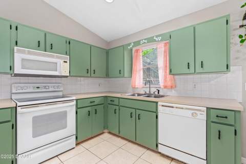 1178 Lavonne Drive, Daytona Beach FL - photo 21 of 38