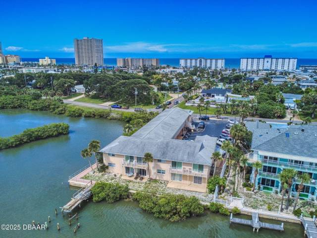 Jade Winds Condo