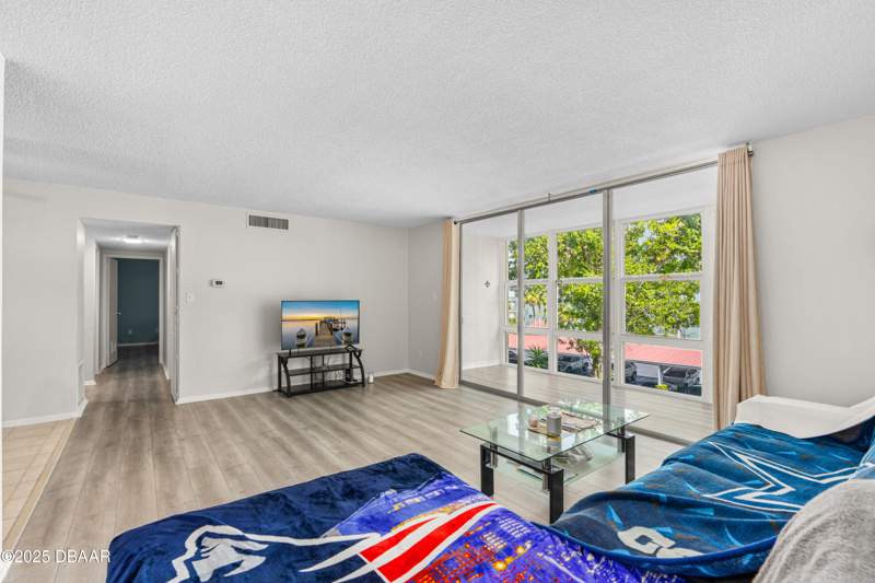 2 bedroom Condominium at 1224 S Peninsula Drive #321, Pendleton Club Condo, Daytona Beach — photo 5