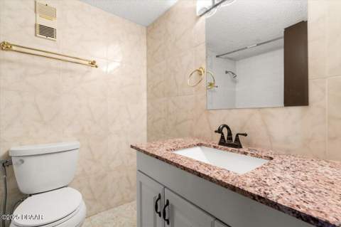 1508 Virginia Avenue #206, Daytona Beach FL - photo 21 of 41