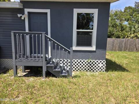 339 Maple Street, Daytona Beach FL - photo 23 of 27