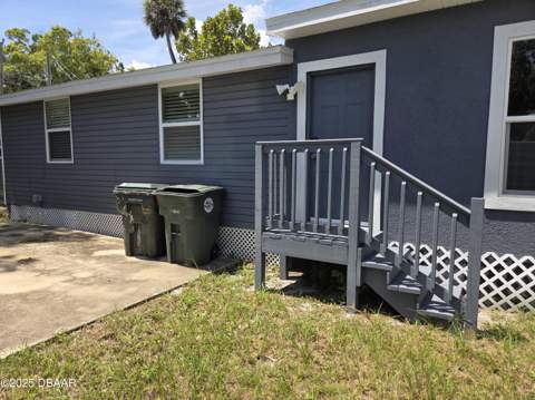 339 Maple Street, Daytona Beach FL - photo 24 of 27