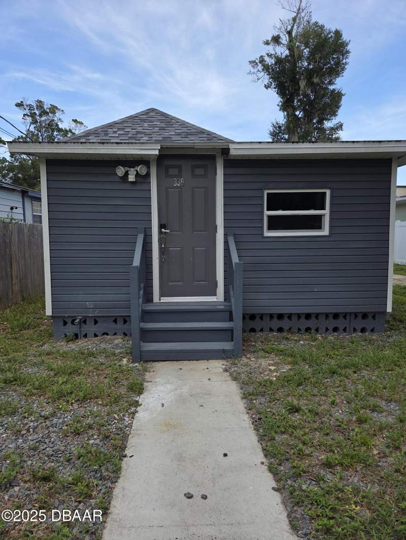 3 bedroom Single Family Residence at 339 Maple Street, Marshall Park, Daytona Beach — photo 2